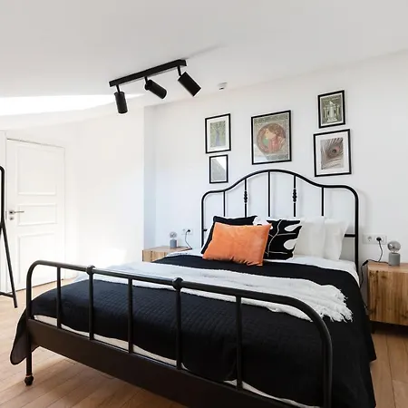 #stayhere - Modern & 2 Bedroom Апартаменты