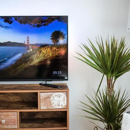 #stayhere - Modern & 2 Bedroom