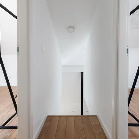 #stayhere - Modern & 2 Bedroom * VNO