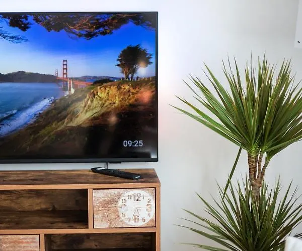 #stayhere - Modern & 2 Bedroom