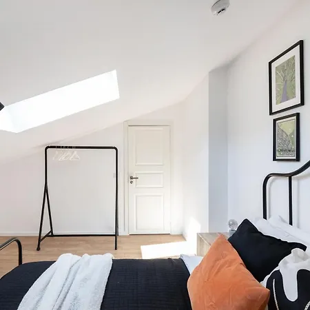 #stayhere - Modern & 2 Bedroom *